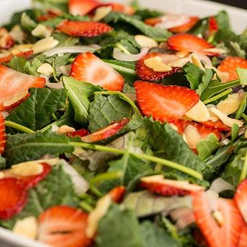 羽衣甘蓝 and Strawberry Slaw